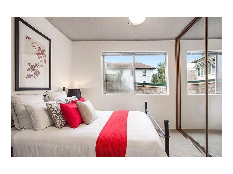 2/8 Carr Street, Coogee NSW 2034