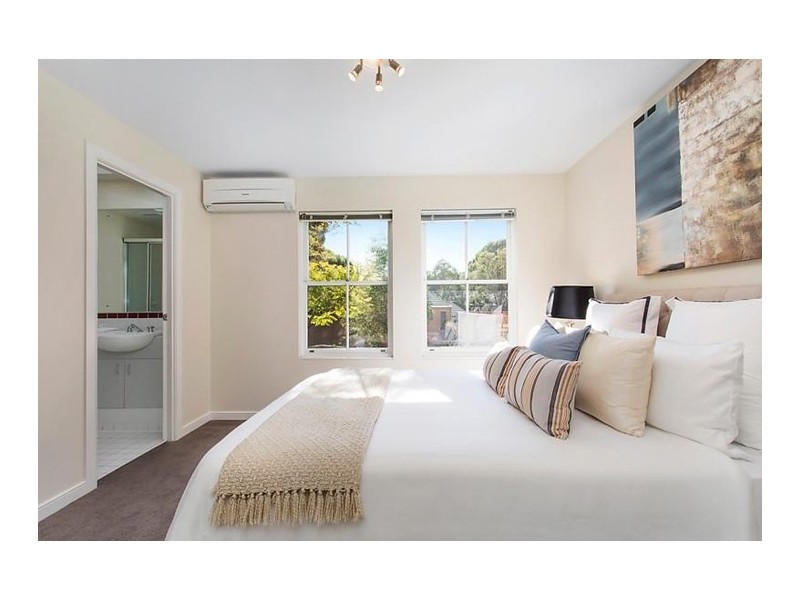 1 Lomandra Place, South Coogee NSW 2034