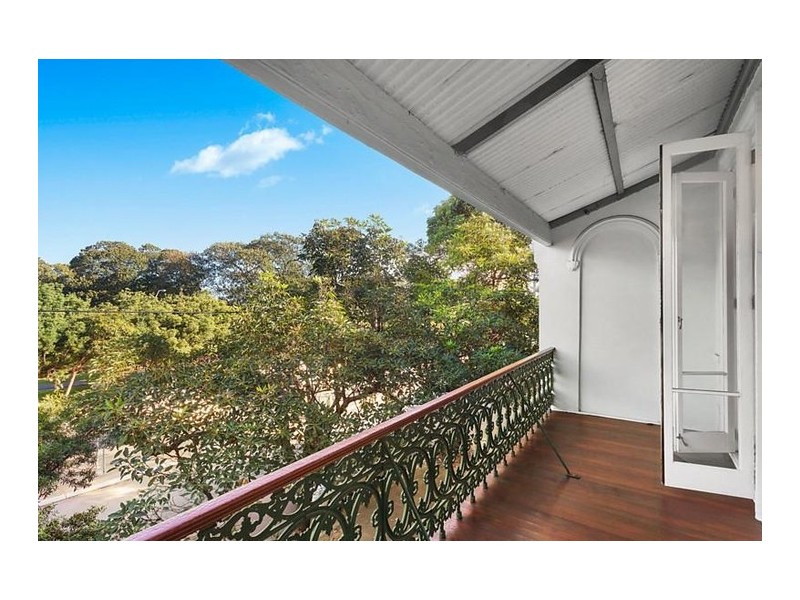 18 Moore Park Road, Paddington NSW 2021