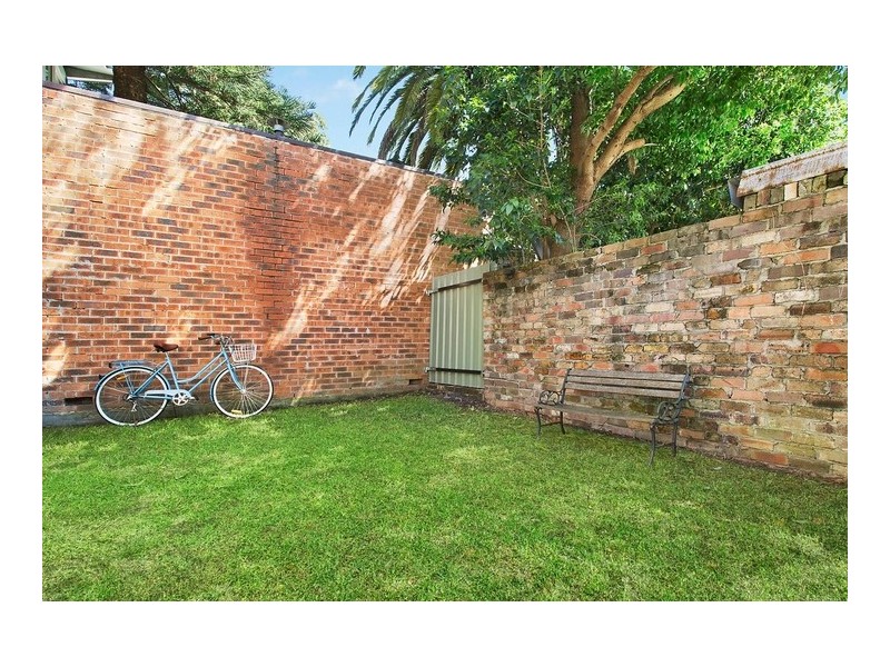 241 Chalmers Street, Redfern NSW 2016