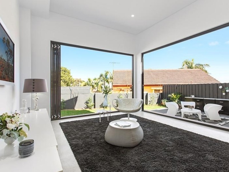 4A Caley Street, Chifley NSW 2036