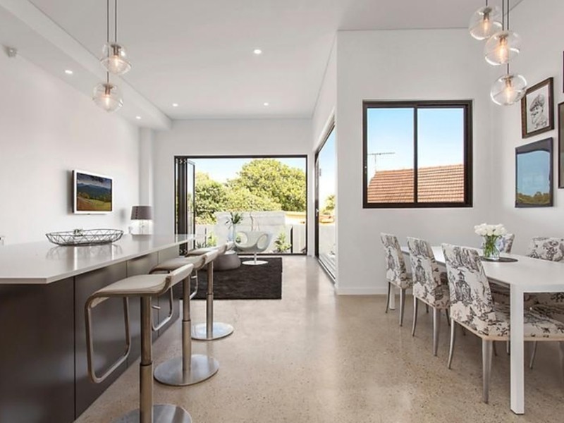 4A Caley Street, Chifley NSW 2036