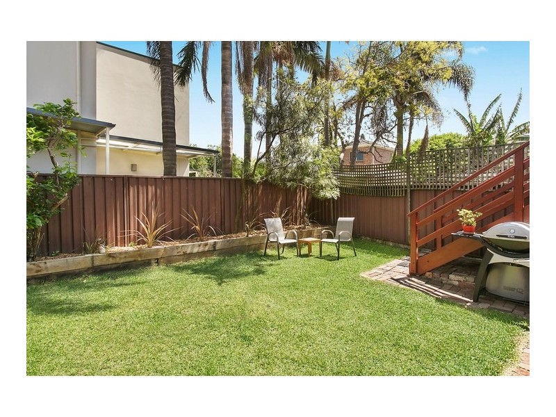 15 St Helena Parade, Eastlakes NSW 2018