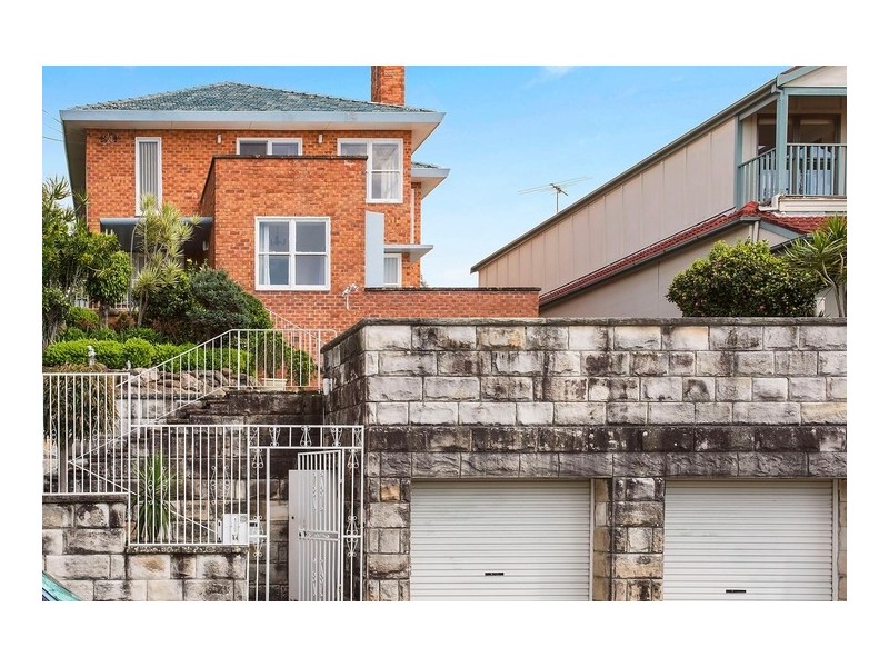 64 Beach Street, Coogee NSW 2034