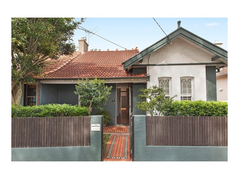 16 Caerleon Crescent, Randwick NSW 2031
