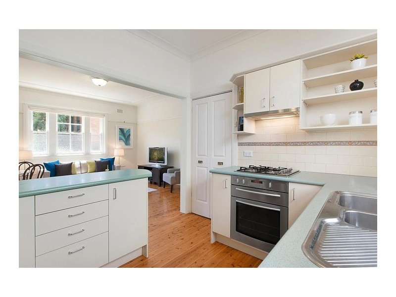 1/4 Powell Street, Coogee NSW 2034