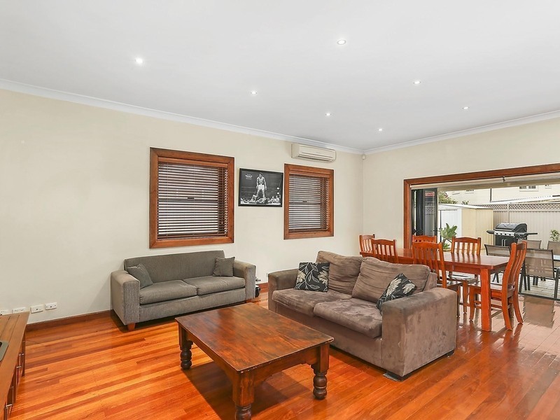 16 Towner Gardens, Pagewood NSW 2035