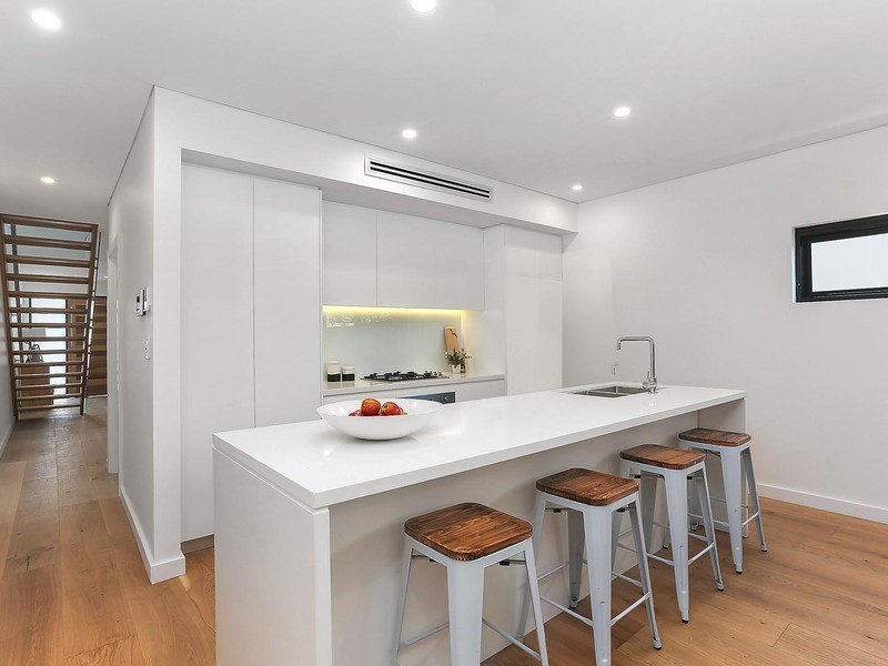 49 Middlemiss Street, Mascot NSW 2020