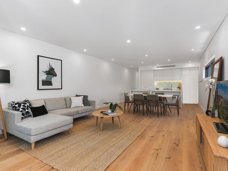 49 Middlemiss Street, Mascot NSW 2020