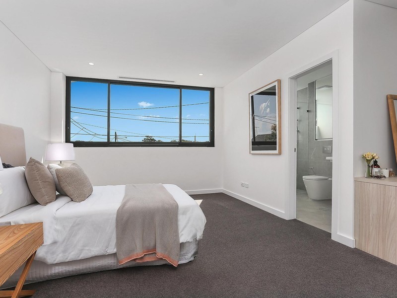 49 Middlemiss Street, Mascot NSW 2020