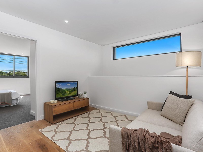 49 Middlemiss Street, Mascot NSW 2020