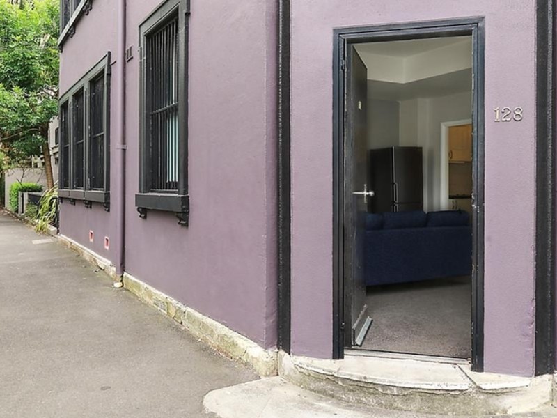 13/128 Cathedral Street, Woolloomooloo NSW 2011