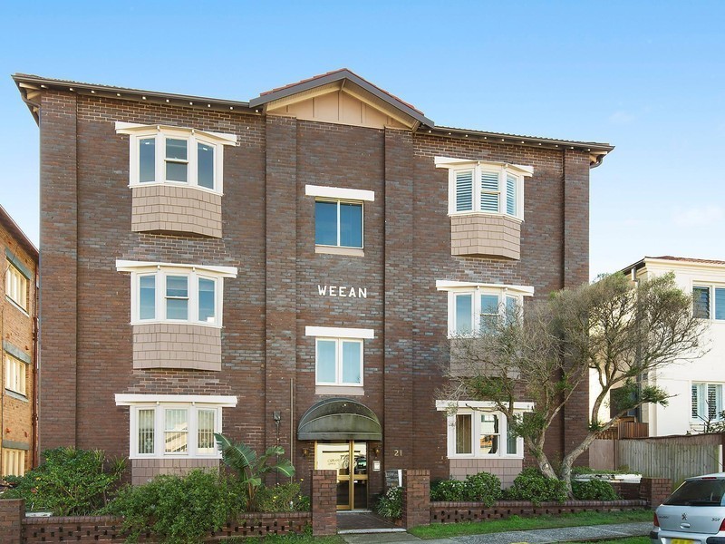 2/21 Beach Road, Bondi Beach NSW 2026