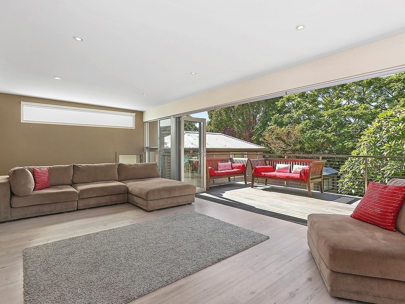 104 Tenterden Road, Botany NSW 2019