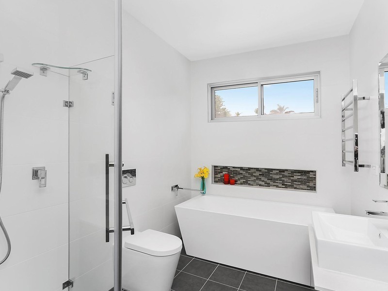 57 Hastings Avenue, Chifley NSW 2036