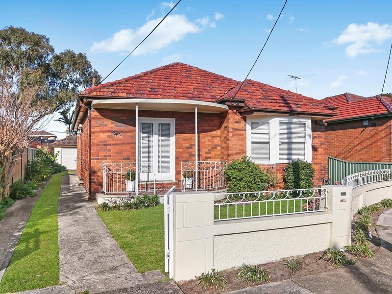 7 Walker Avenue, Mascot NSW 2020