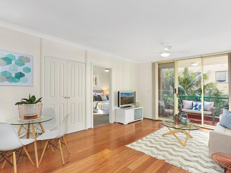 B4/90 Mount Street, Coogee NSW 2034