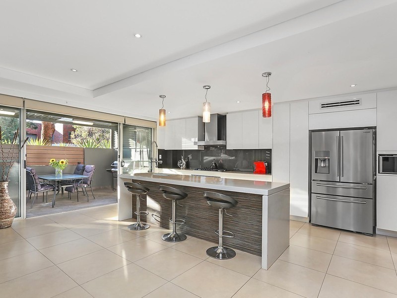 37 Daphne Street, Botany NSW 2019