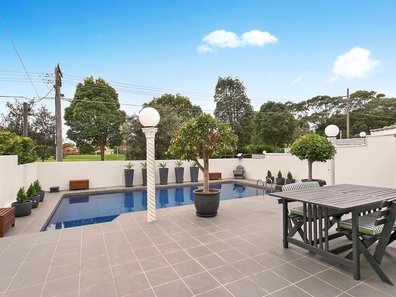 117 Moverly Road, South Coogee NSW 2034