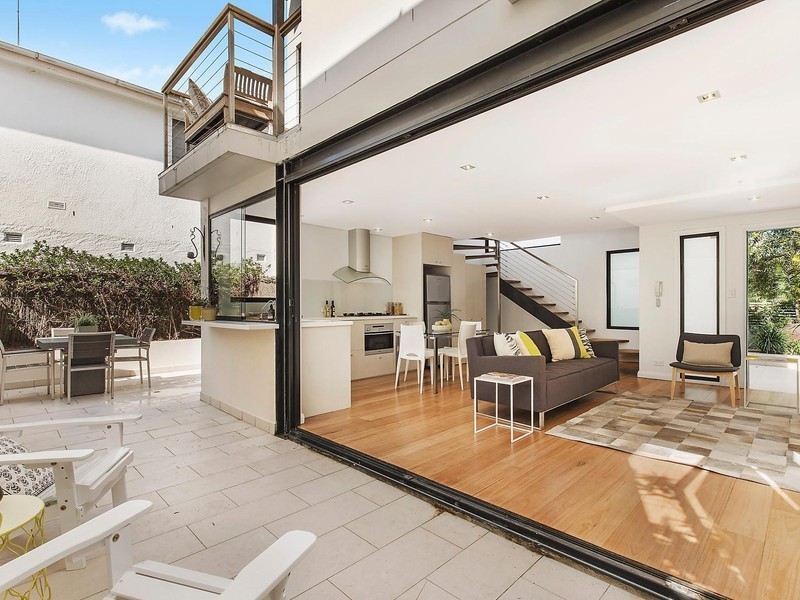 1/12 Warners Avenue, North Bondi NSW 2026