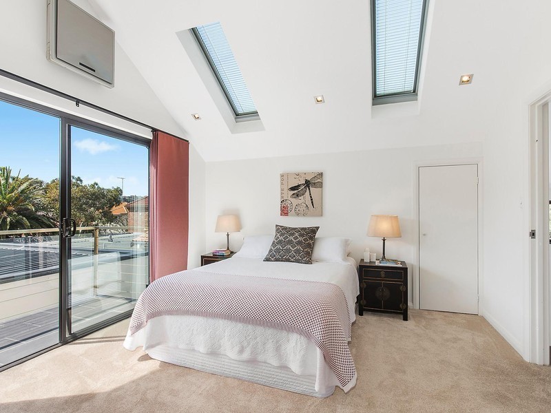 1/12 Warners Avenue, North Bondi NSW 2026