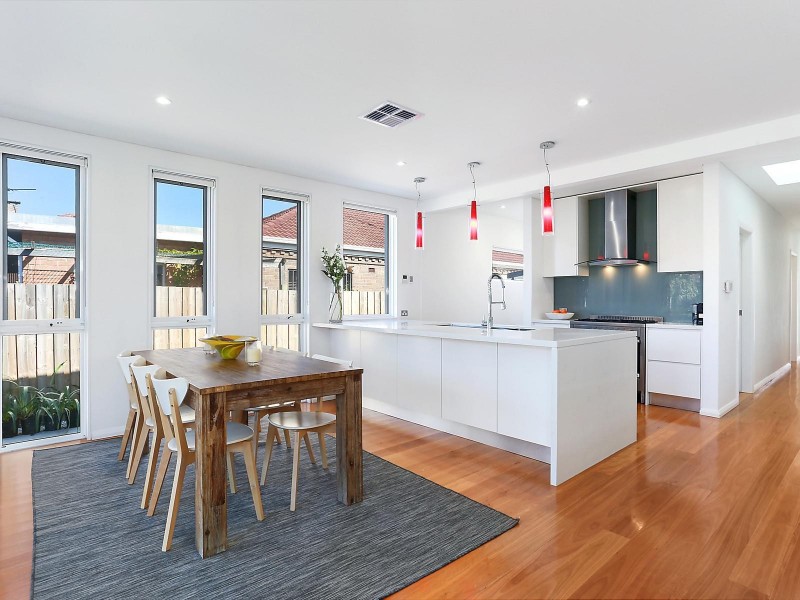 118 Florence Avenue, Eastlakes NSW 2018