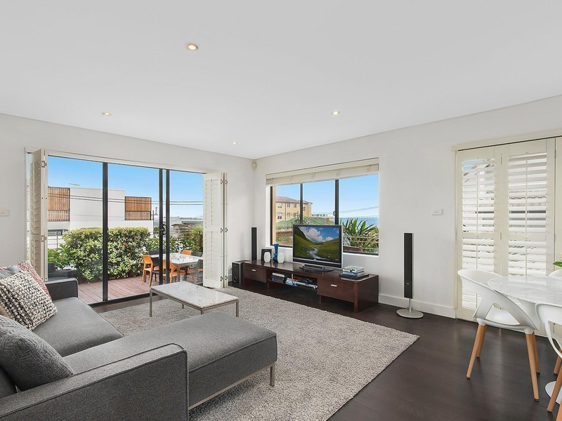 2/7 Alexander Street, Tamarama NSW 2026