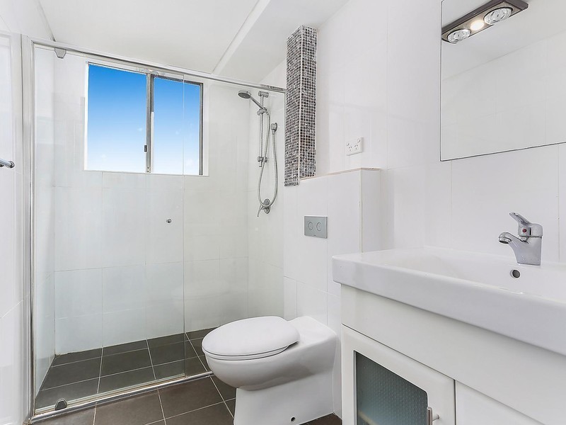 2/10 Grace Campbell Crescent, Hillsdale NSW 2036