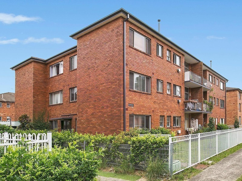 9/35 Mascot Drive, Eastlakes NSW 2018