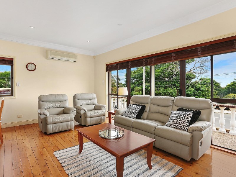 7 Wassell Street, Chifley NSW 2036