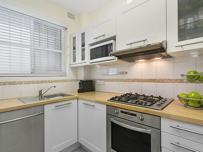 2/23 Girilang Avenue, Vaucluse NSW 2030