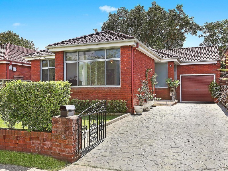 17 Grafton Street, Eastlakes NSW 2018