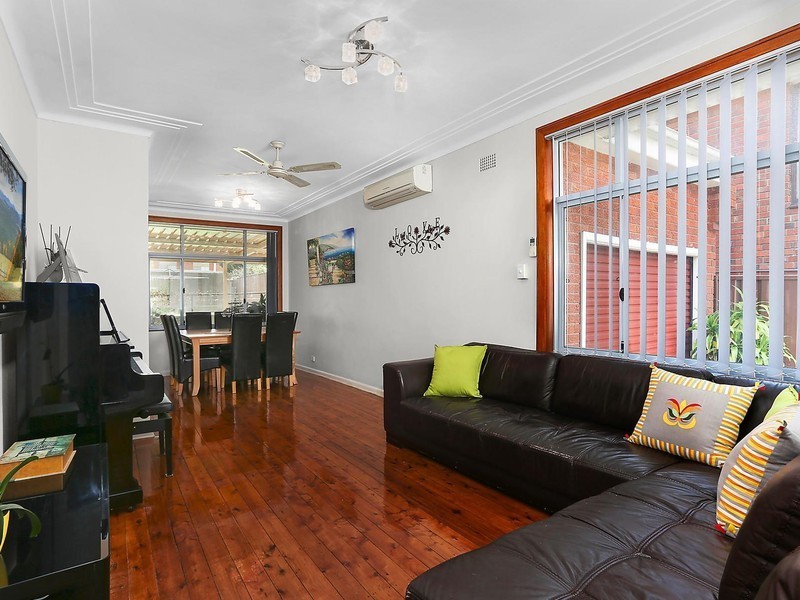 17 Grafton Street, Eastlakes NSW 2018