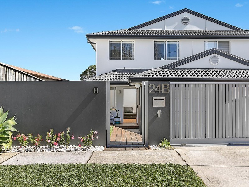 24B Carnegie Circuit, Chifley NSW 2036