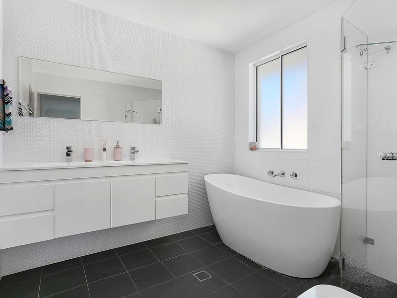 24B Carnegie Circuit, Chifley NSW 2036