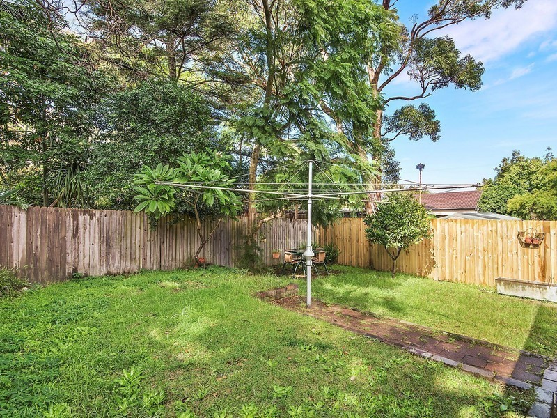 25 Hendy Avenue, South Coogee NSW 2034