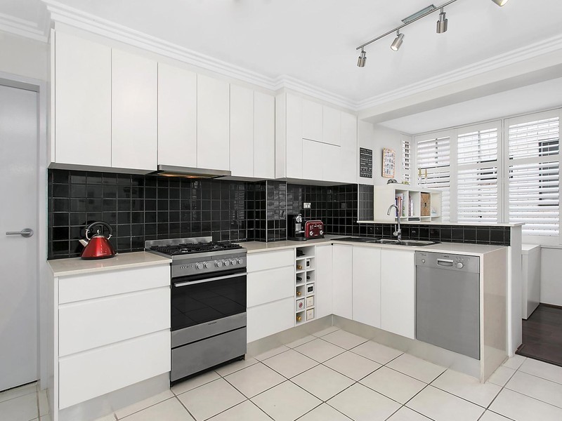 16/2 Kynaston Avenue, Randwick NSW 2031