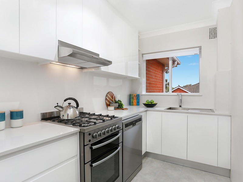 12/26 Barber Avenue, Eastlakes NSW 2018