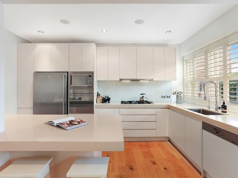 1/12 Wiston Gardens, Double Bay NSW 2028