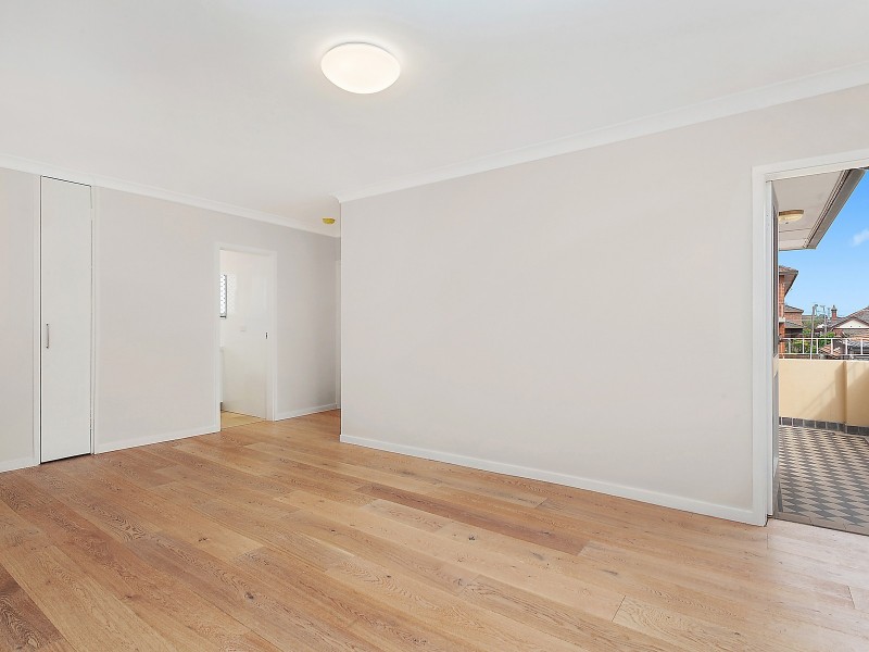 9/24 Glen Street, Marrickville NSW 2204