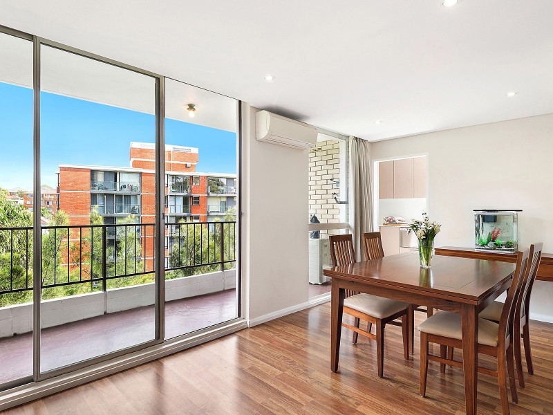 6D/12 Bligh Place, Randwick NSW 2031