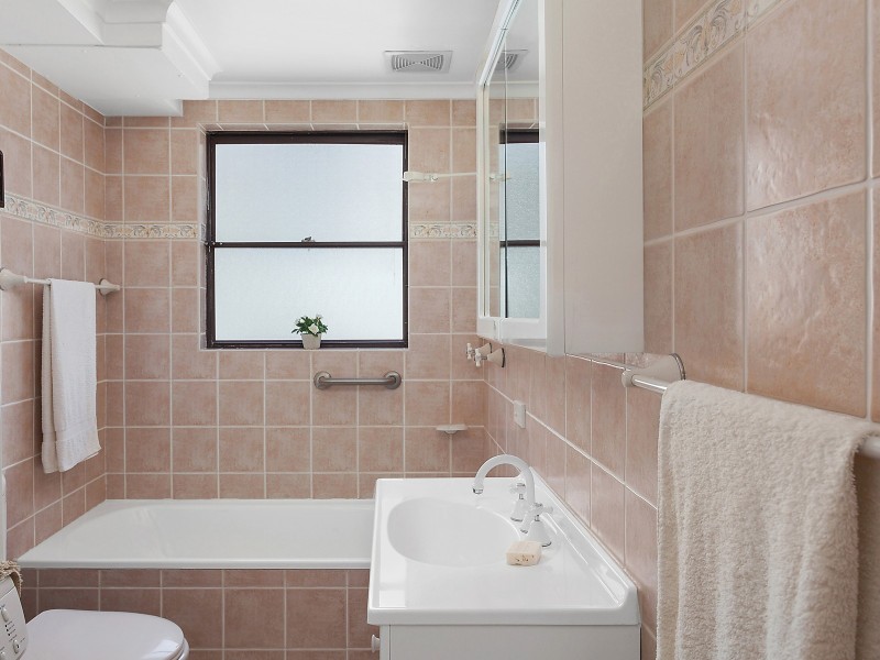 2/108 Beach Street, Coogee NSW 2034