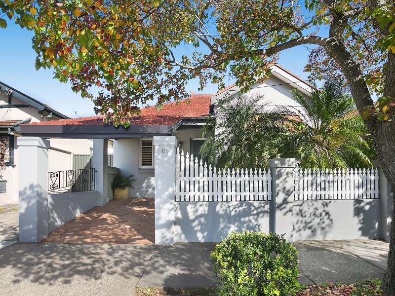 18 Tramway Street, Rosebery NSW 2018