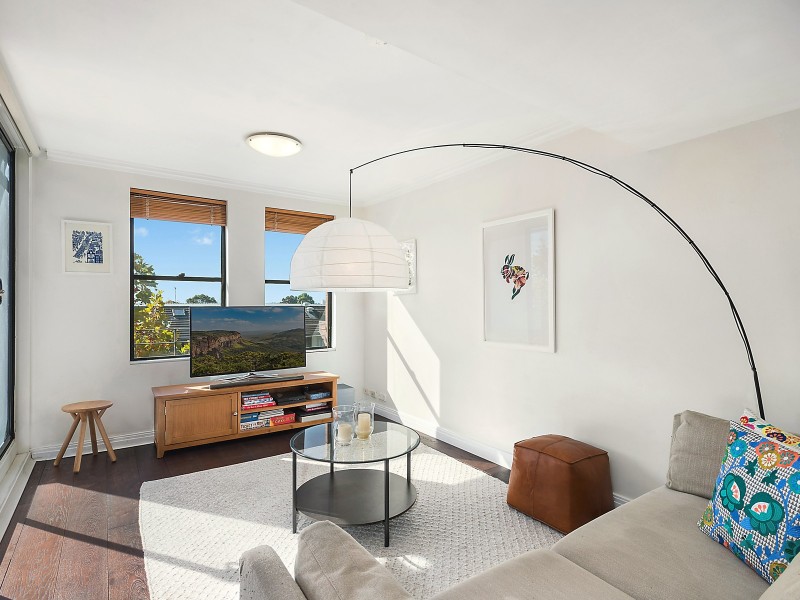 62/236 Pacific Highway, Crows Nest NSW 2065