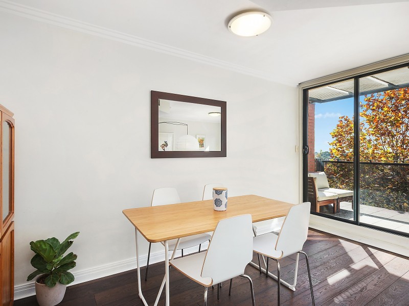62/236 Pacific Highway, Crows Nest NSW 2065