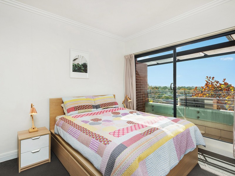 62/236 Pacific Highway, Crows Nest NSW 2065