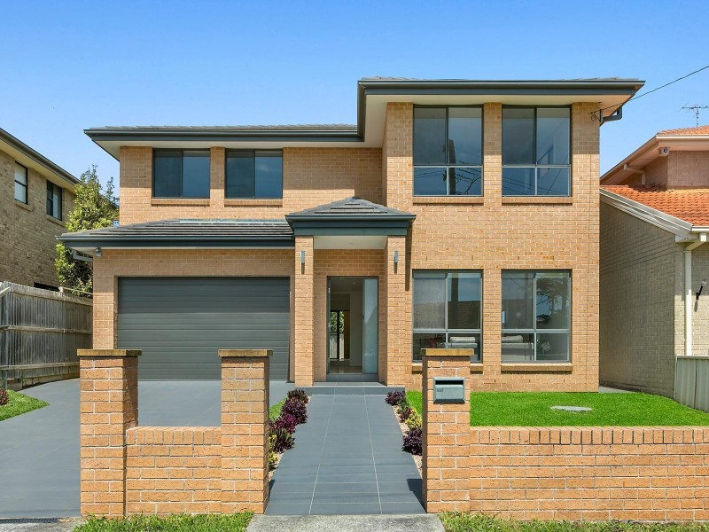 12 Mitchell Street, Chifley NSW 2036