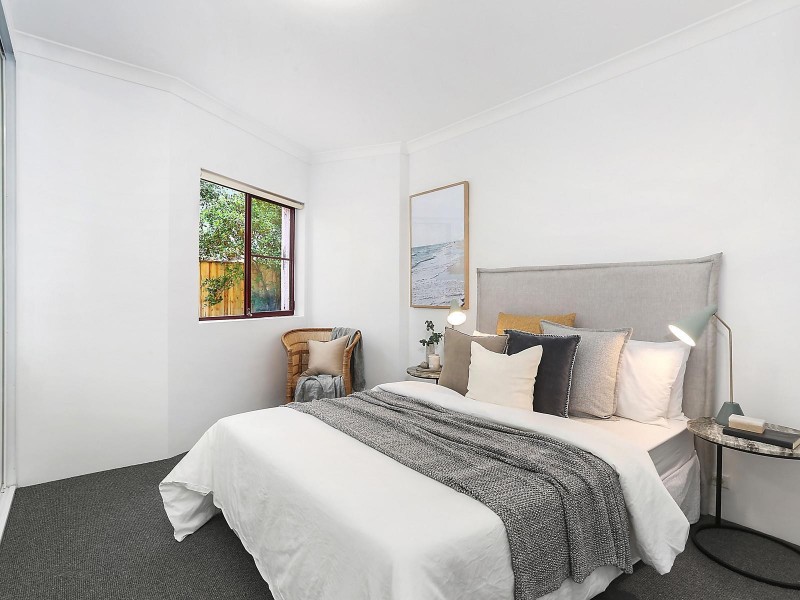 2/160 Beach Street, Coogee NSW 2034