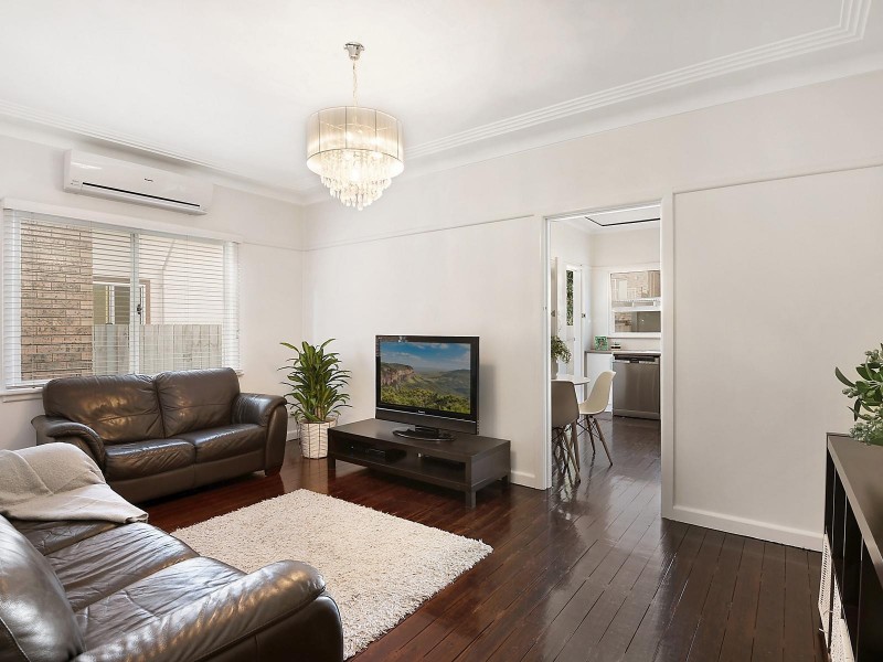 9 Malcolm Street, Mascot NSW 2020