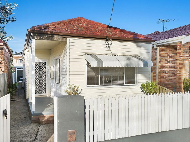 9 Malcolm Street, Mascot NSW 2020